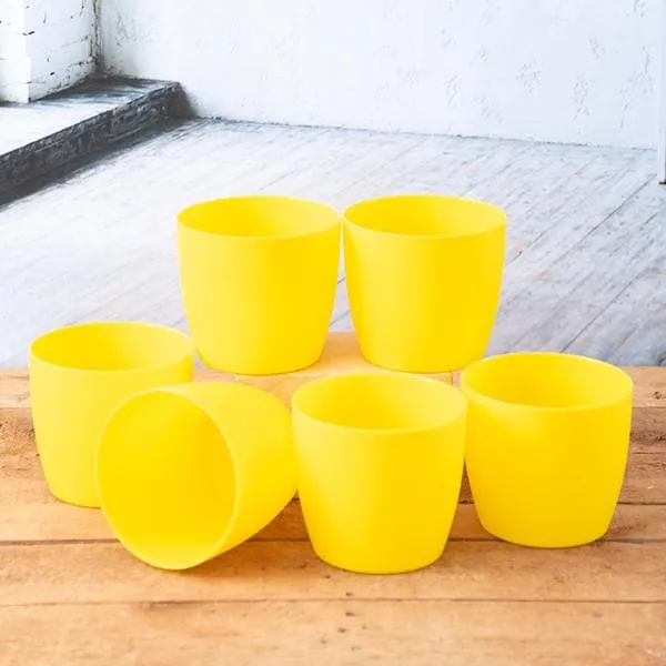 4.5 inch (11 cm) Ronda No. 1110 Round Plastic Planter