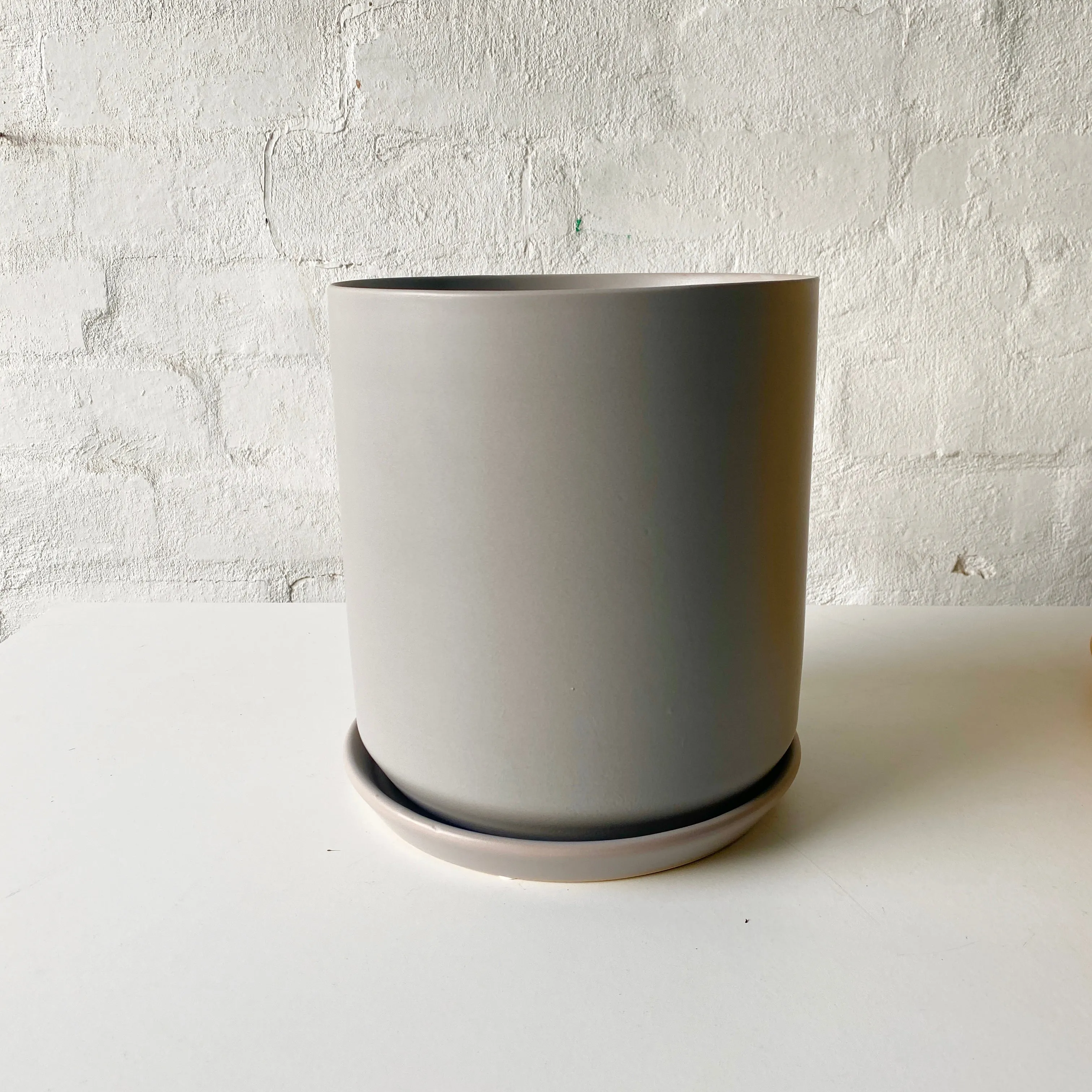 Ceramic Pot | Grey | 22cm