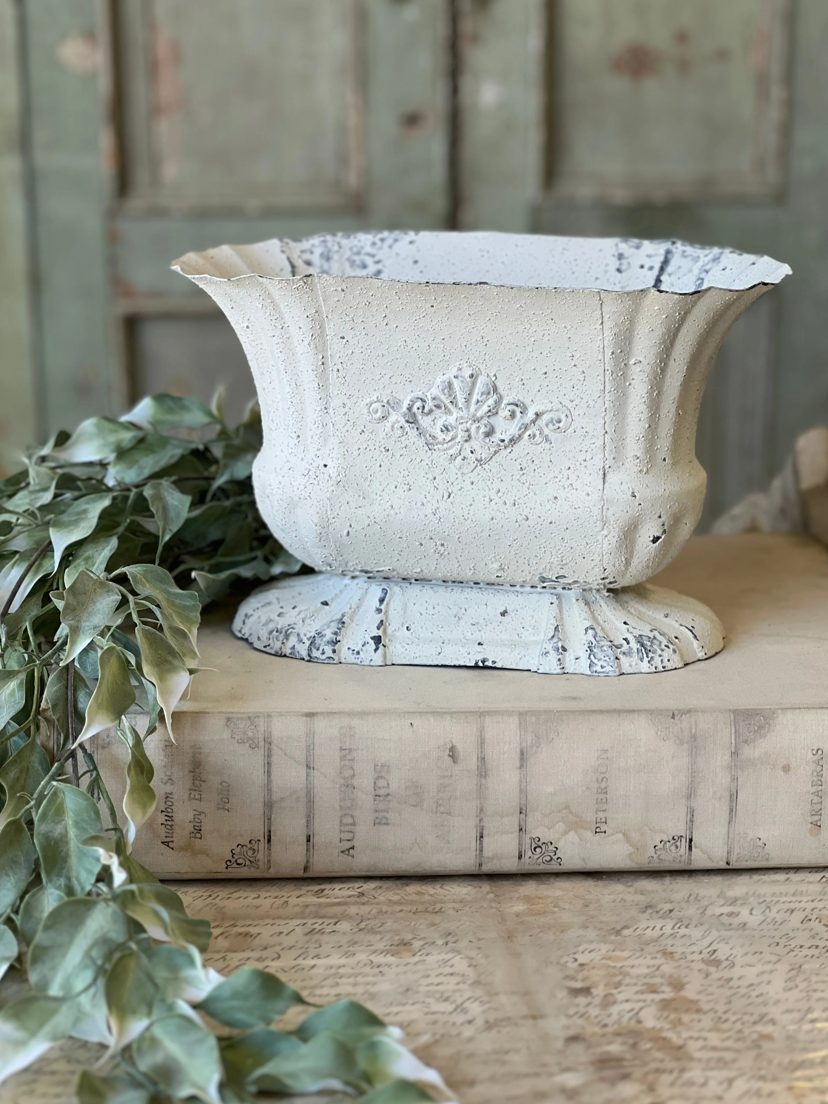 Duchess Planter | 11" | NOT CURRENTLY IN STOCK-New For Spring 2025!