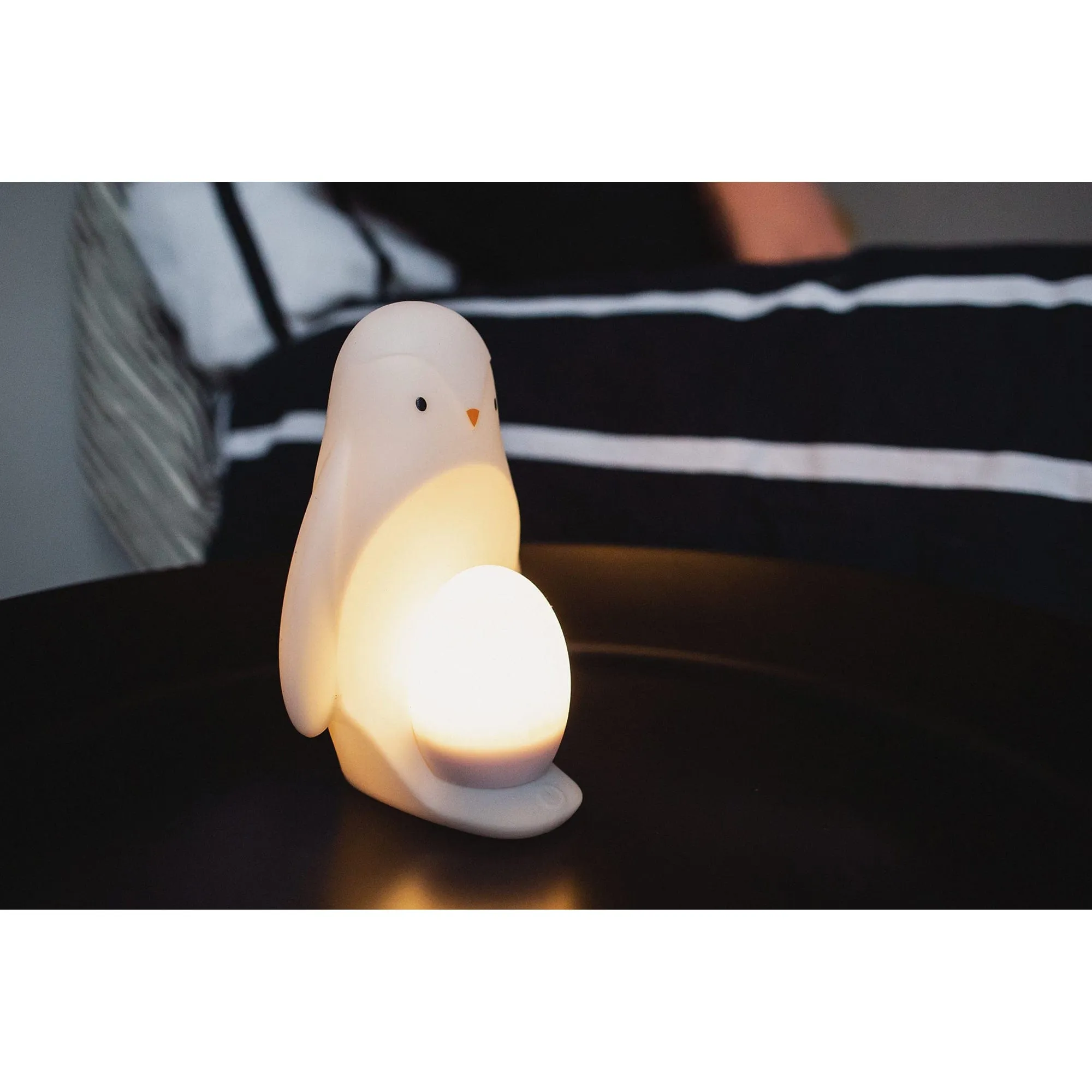 Tommee Tippee 2 in 1 Portable Penguin Night Light - UK Plug