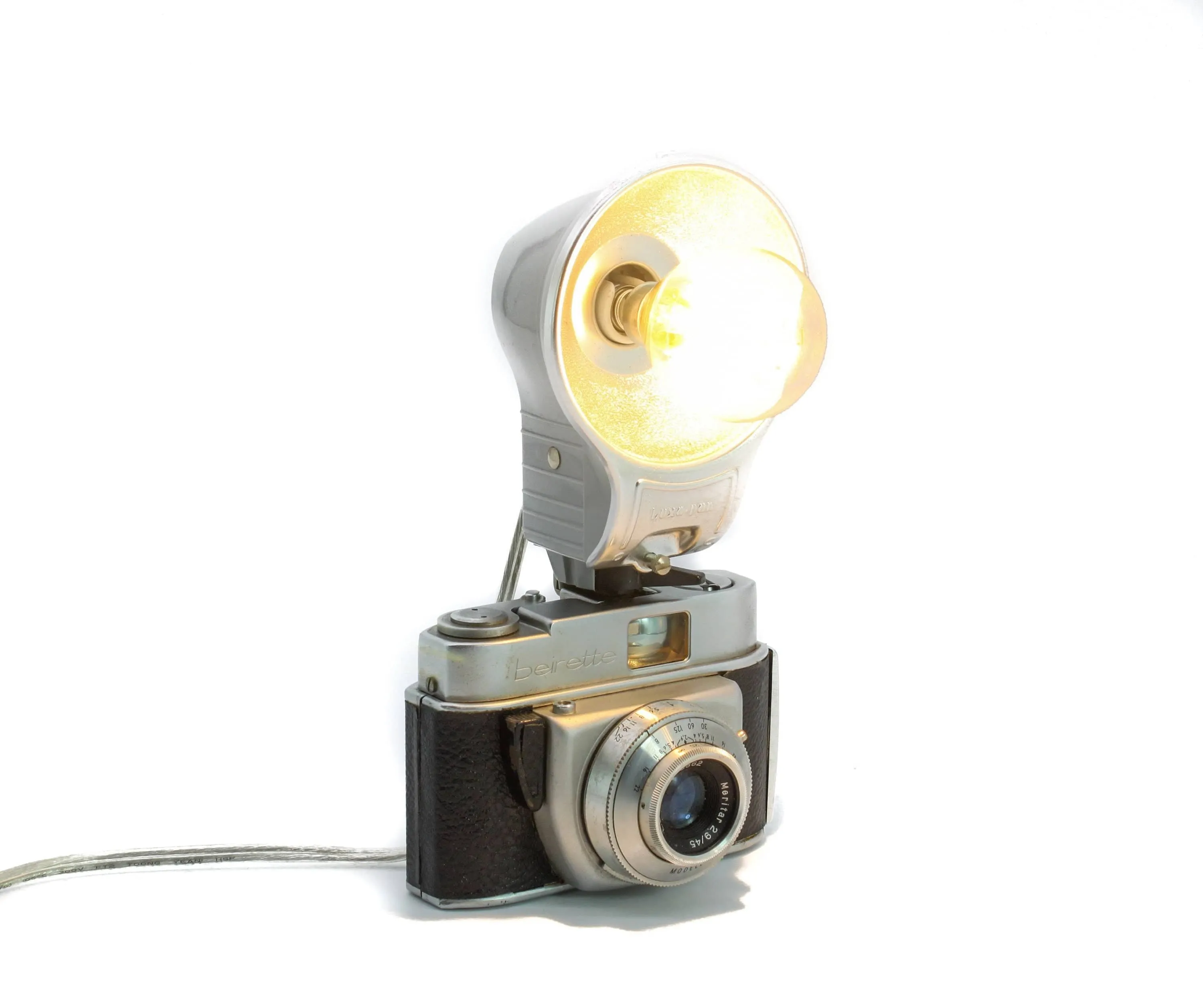 Vintage Distinctive Table/Desk Lamp  - Beier Beirette v Camera - Photographer gift - Vintage Lover gift - retro design fan